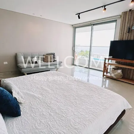 For 8 With Ocean View And Jacuzzi In